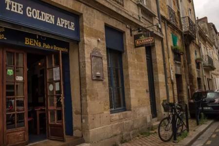 The Golden Apple